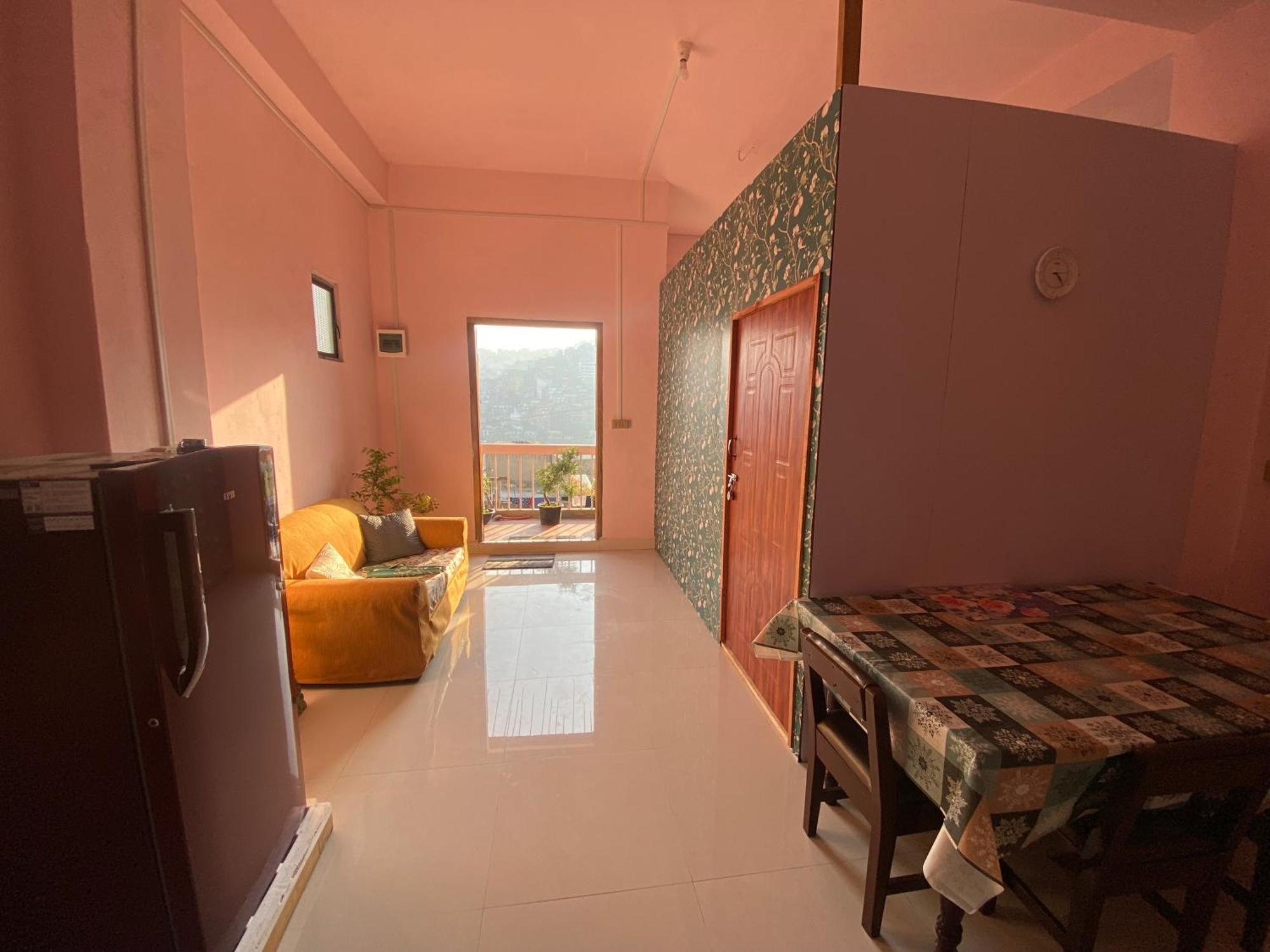 Aizawl Homestay Eksteriør billede