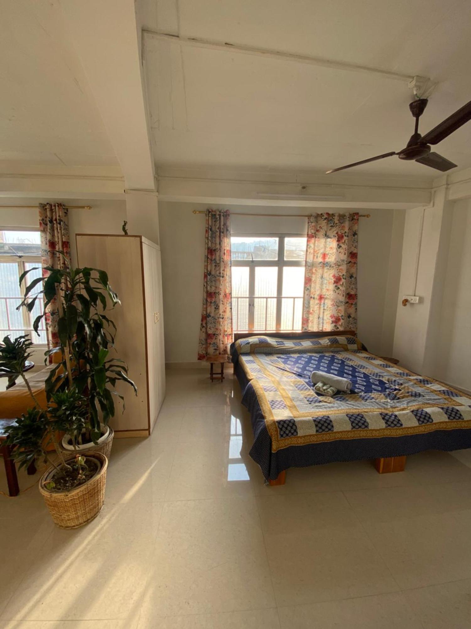 Aizawl Homestay Eksteriør billede